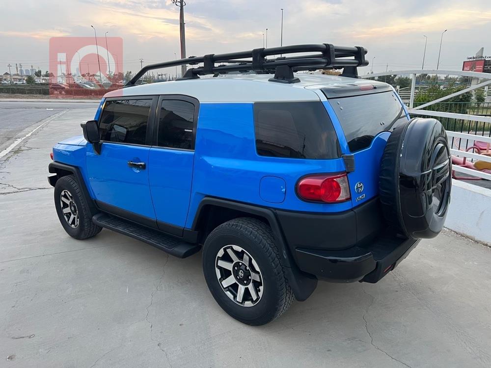 تويوتا إف جي كروزر